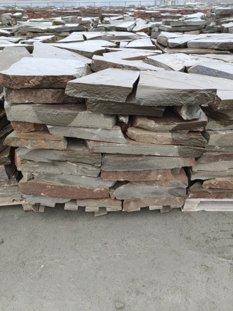 Плитняк песчаник серо-зелёный для мощения 60-65 мм купить в Волчанске