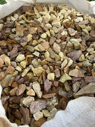 Златолит персиковый декоративная каменная крошка купить в Волчанске