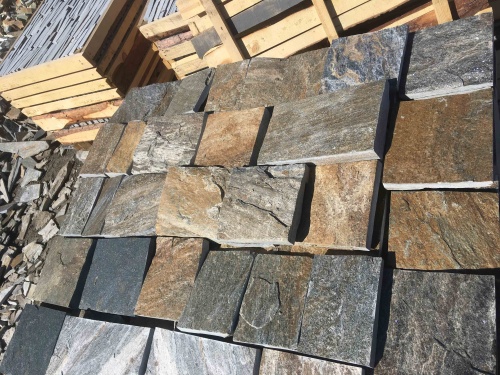 Плитка пилёная златолит Уральский для фасада купить в Волчанске