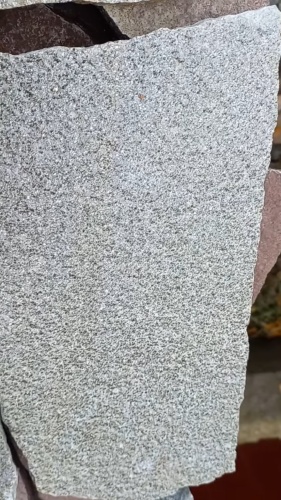 Плитняк златолит серебристый для цоколя, отмостки купить в Волчанске